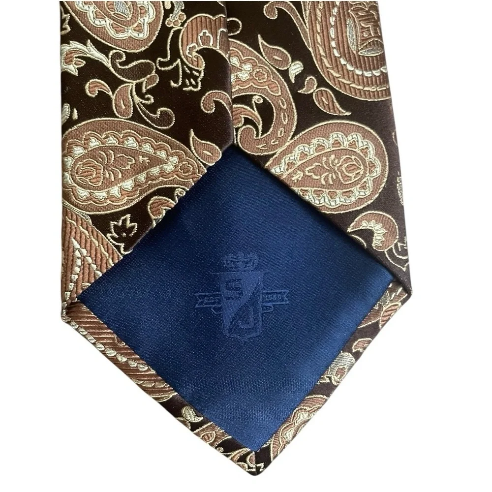 Sean John Men's Designer Necktie brown tan Paisley 100% Silk Jacqaurd 4” x 61”